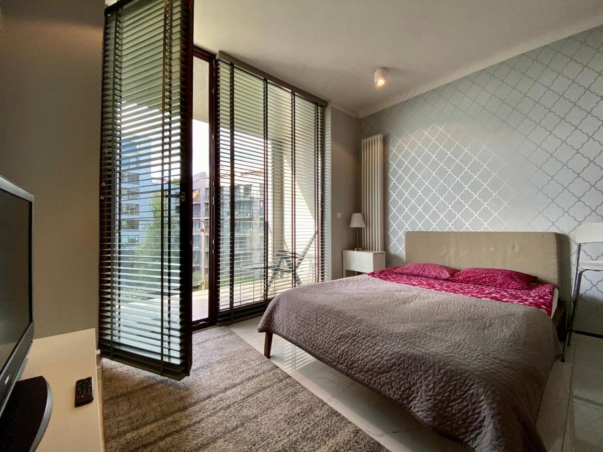 Studio Flat Triton Park Varsovia Exterior foto
